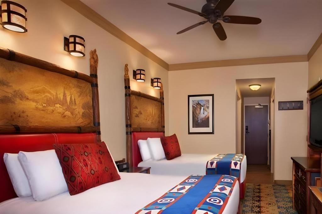 Disney'S Wilderness Lodge Orlando Bagian luar foto